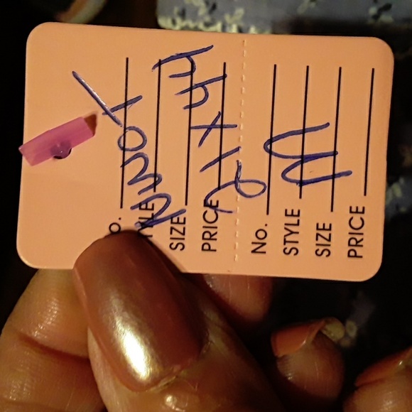 NWOT Croft &Barrow Intimates Medium Purple White Flowers Short sleeve Nightgown - Picture 14 of 14